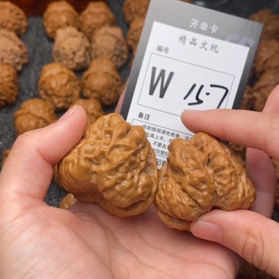 吊坠桃核龙*我是第一百42