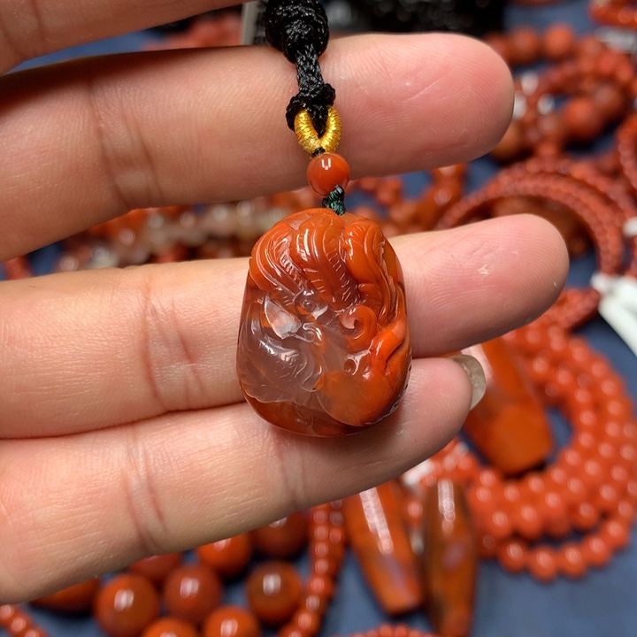吊坠(不含链)未镶嵌南红玛瑙