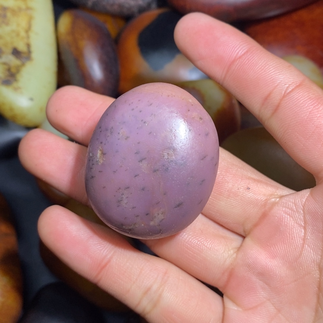 和田玉未镶嵌珠宝奇石