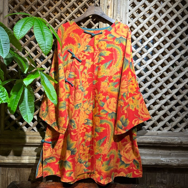 谷娜地老花布圆领偏扣倒大袖（直播间选花色）