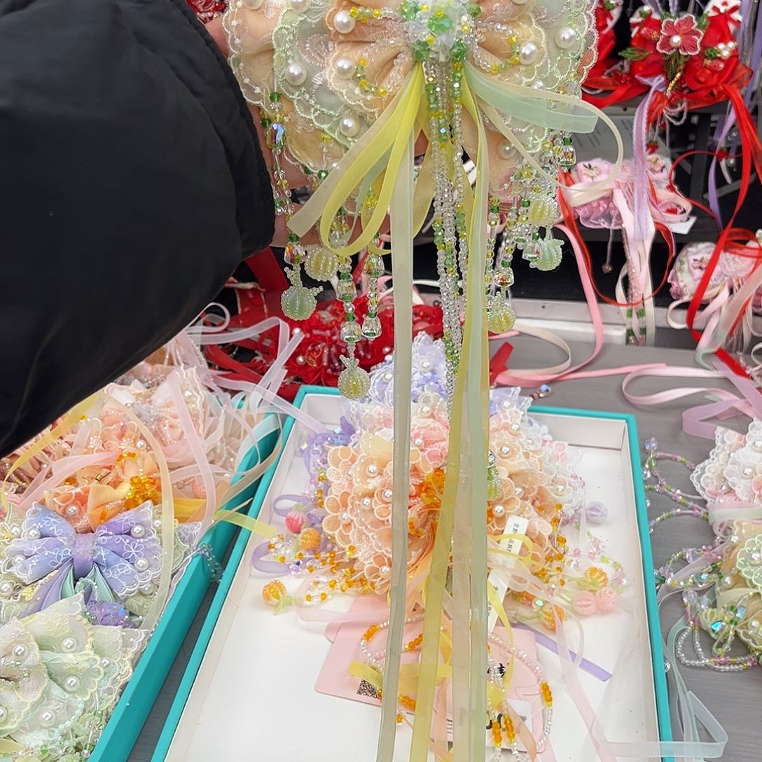 非金属夏花中弹1个