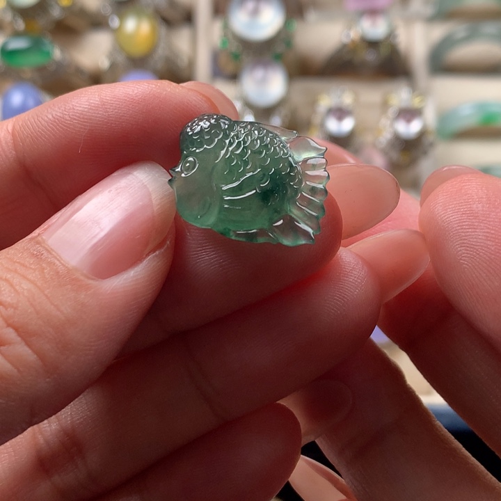 翡翠未镶嵌吊坠(不含链)缅甸天然翡翠Ａ货