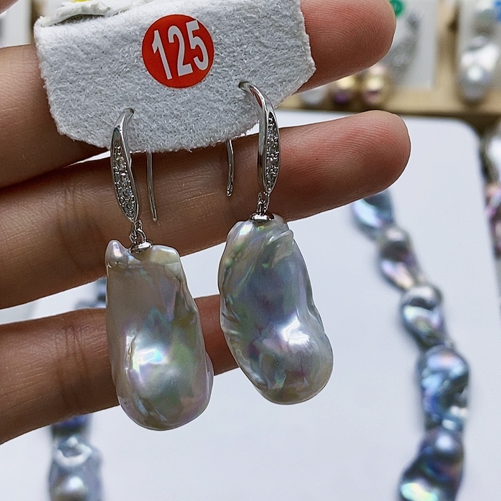 银S925镶嵌淡水珍珠耳饰金***?