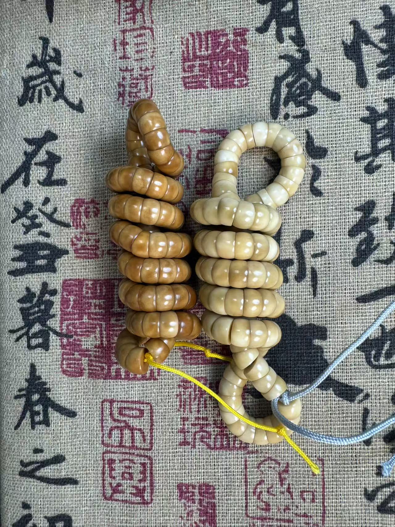 龙脊7.9mm左右大肠手串文玩盘串