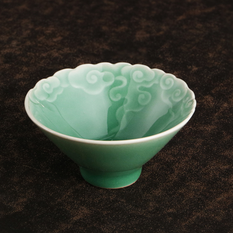 欲山行 青瓷花纹联名（磁吸款）天青色釉斗笠杯主人杯小杯