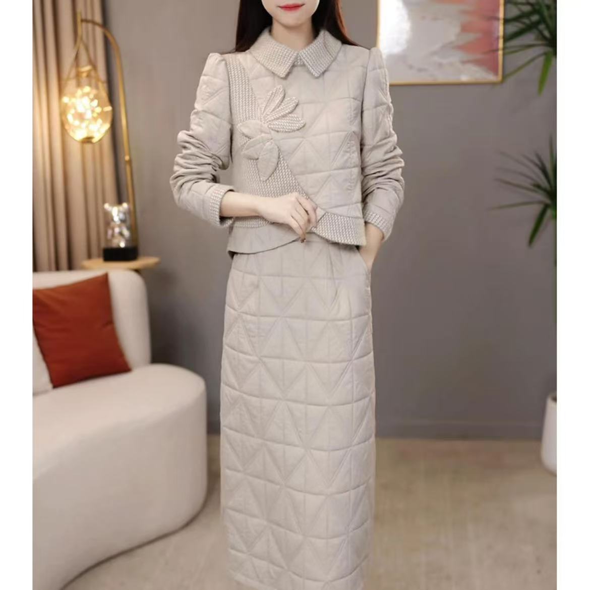 【上衣+半身裙】雪花绒冬季新款时尚气质保暖修身夹棉棉服两件套