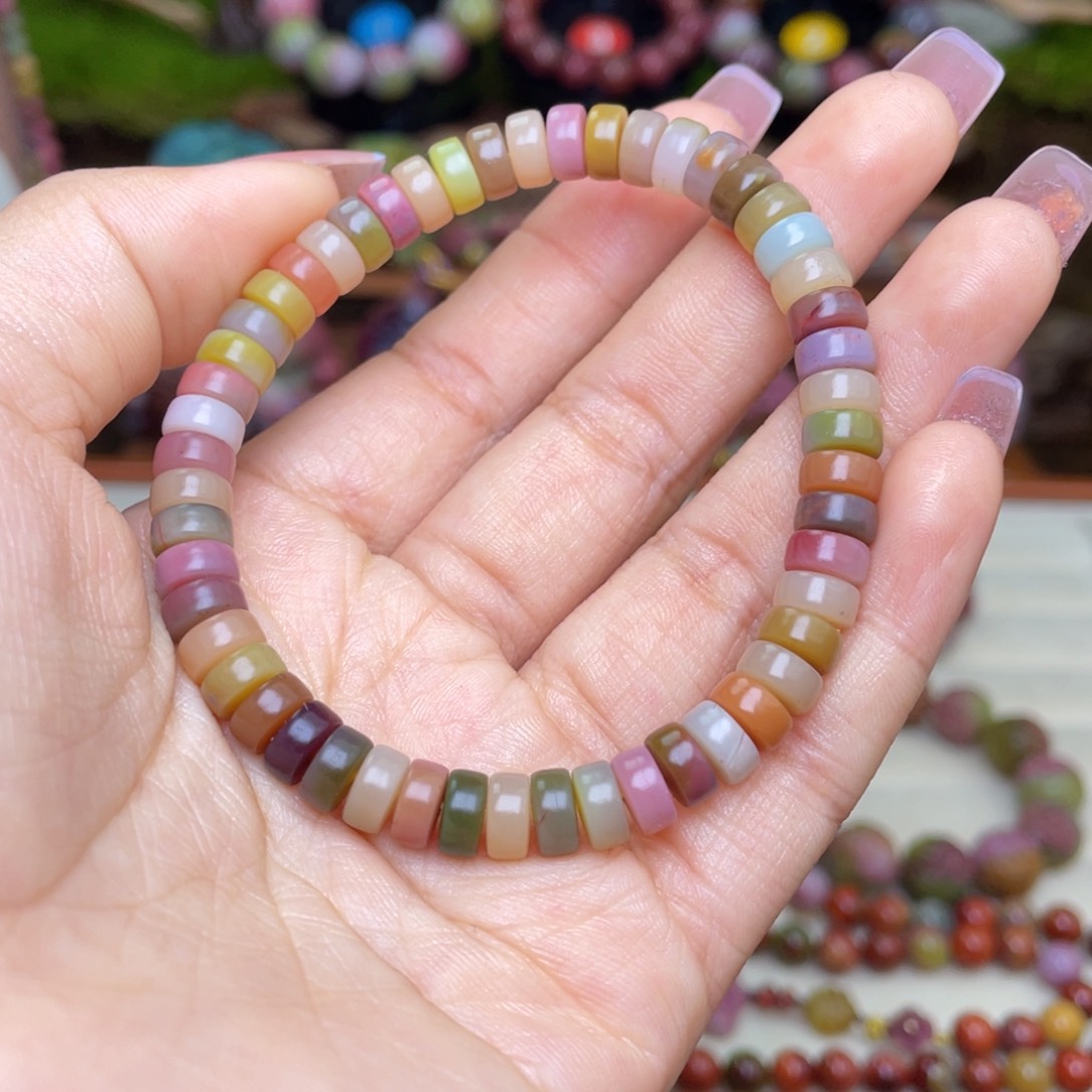 玛瑙/玉髓珠宝半成品未镶嵌盐源玛瑙福利手串