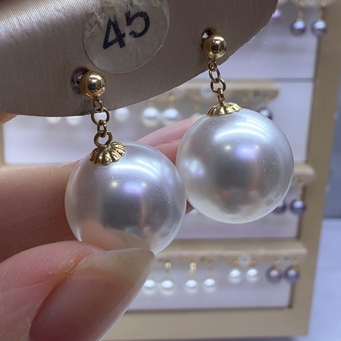 18K金镶嵌淡水珍珠耳饰