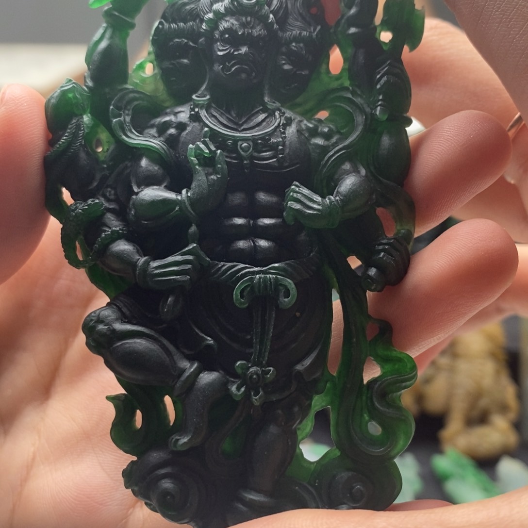 定制翡翠未镶嵌翡翠