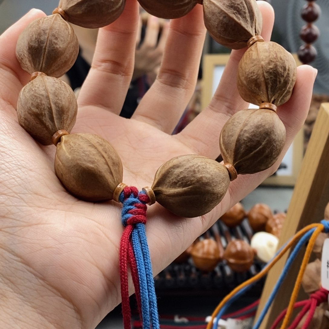 手串橄榄核佛*樊梅林铁