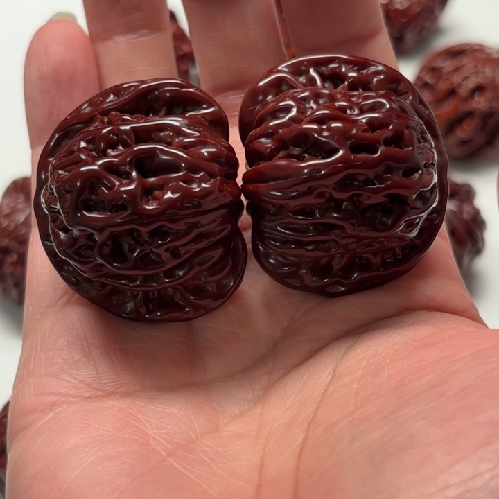 文玩核桃吊坠老楼