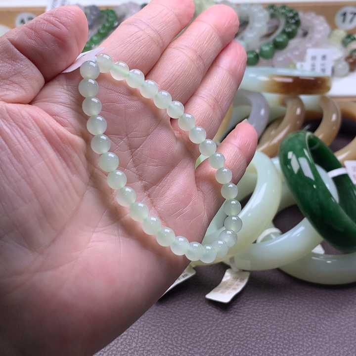 和田玉未镶嵌手链