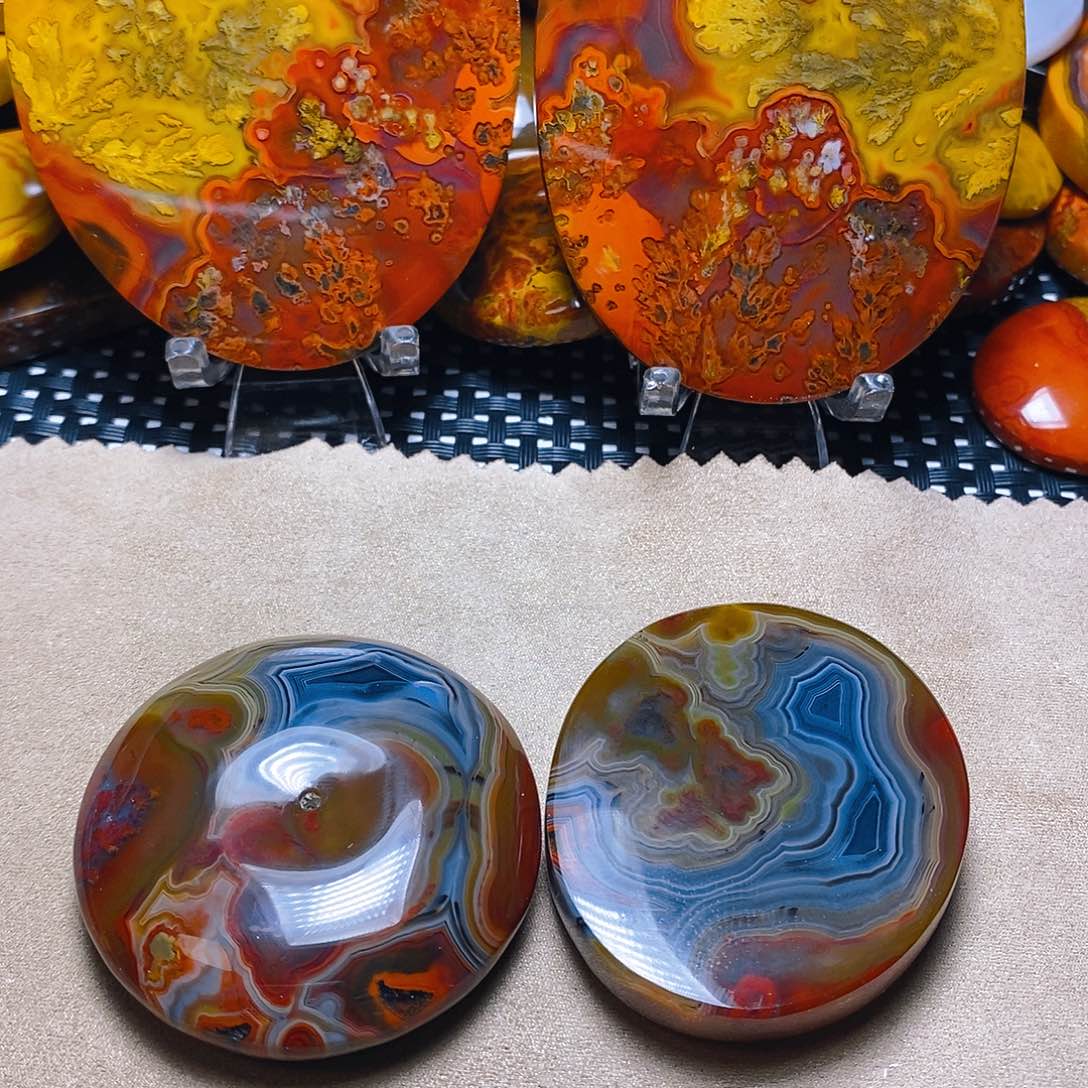 玛瑙/玉髓颈饰未镶嵌情*