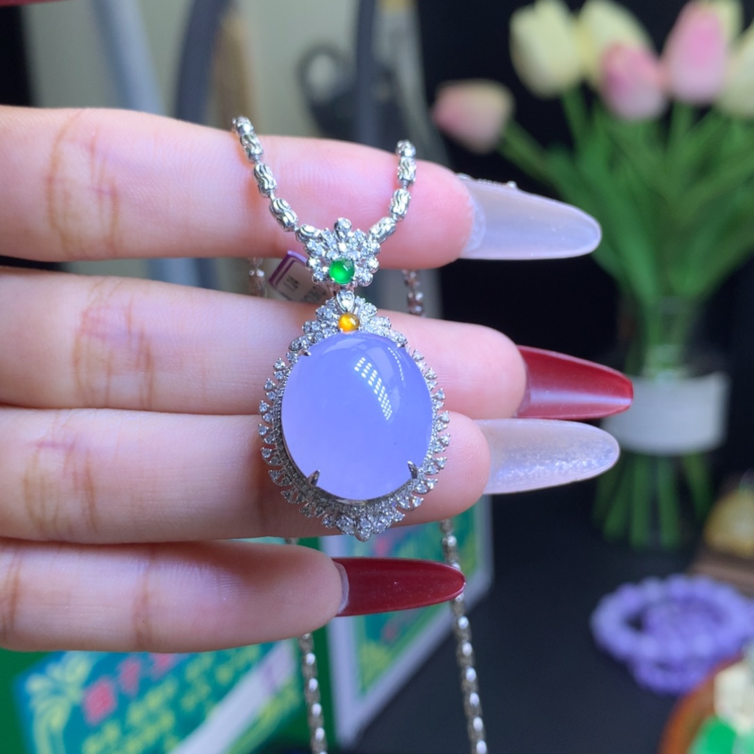 翡翠颈饰18K金镶嵌天然