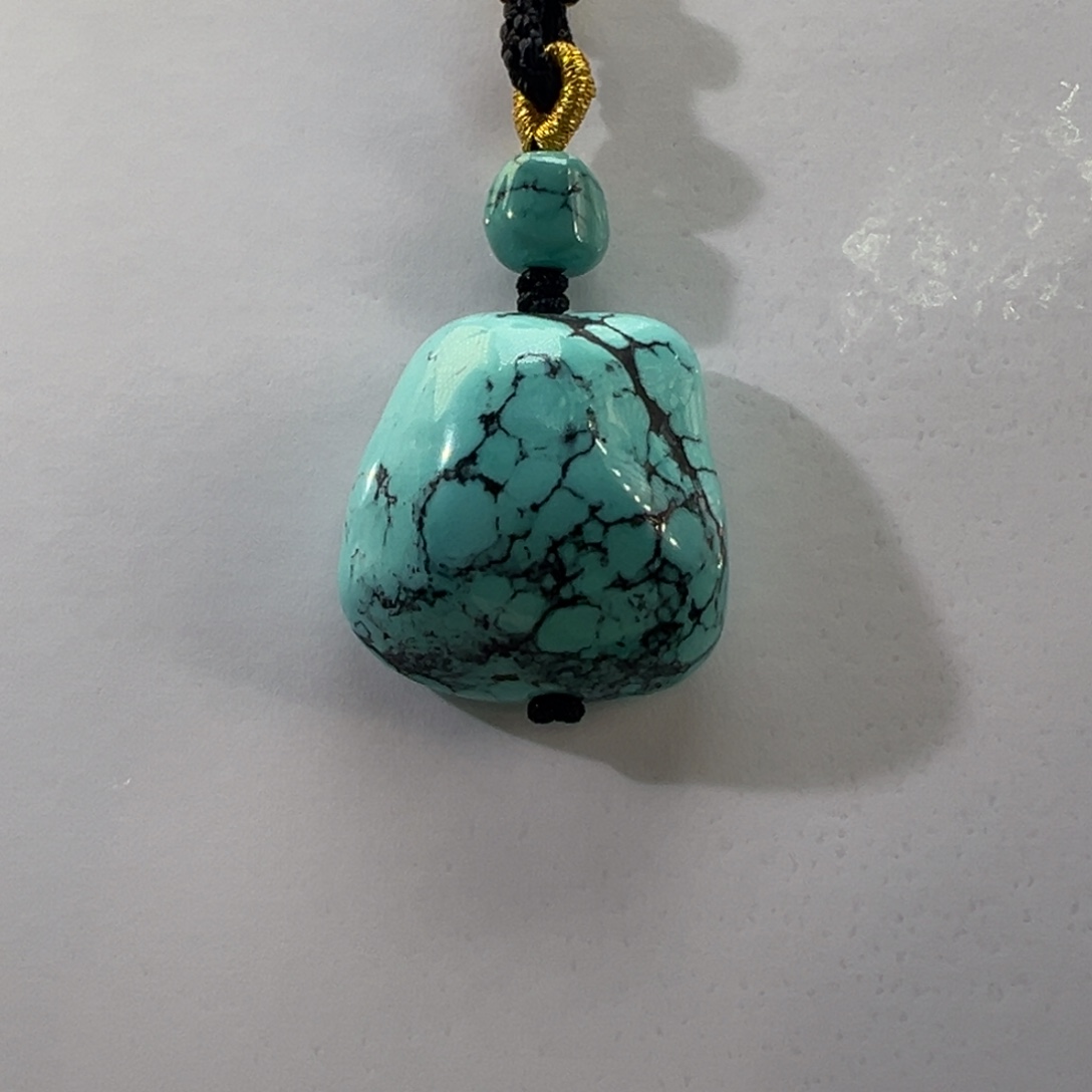 绿松石未镶嵌挂件