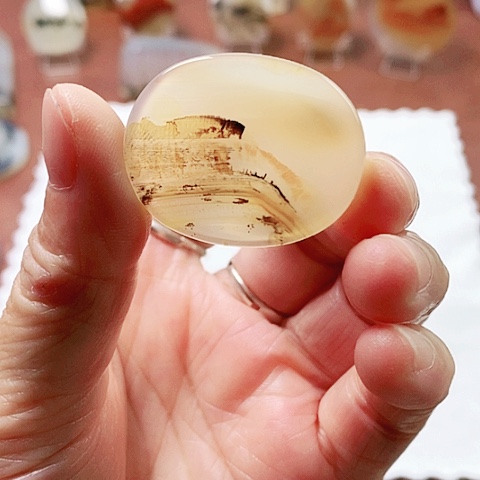 未镶嵌玛瑙/玉髓珠宝奇石