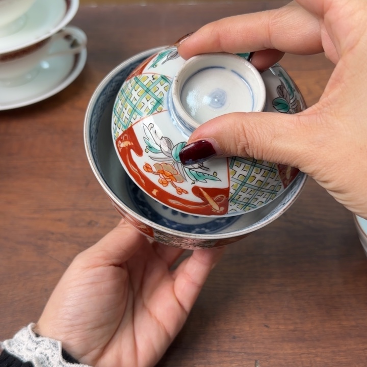 一个陶瓷物件哈哈哈哈