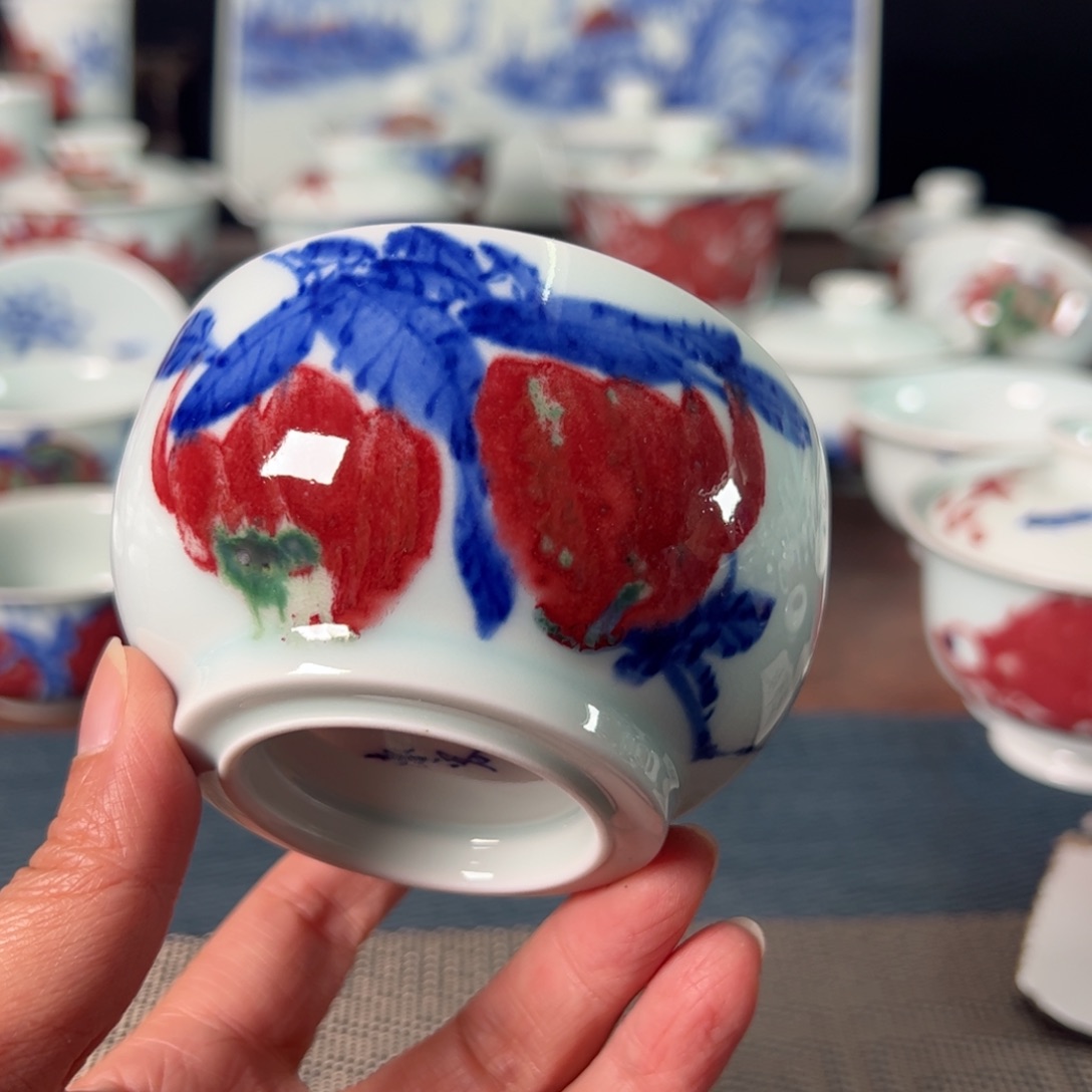 杯原矿青花釉里红瓷器