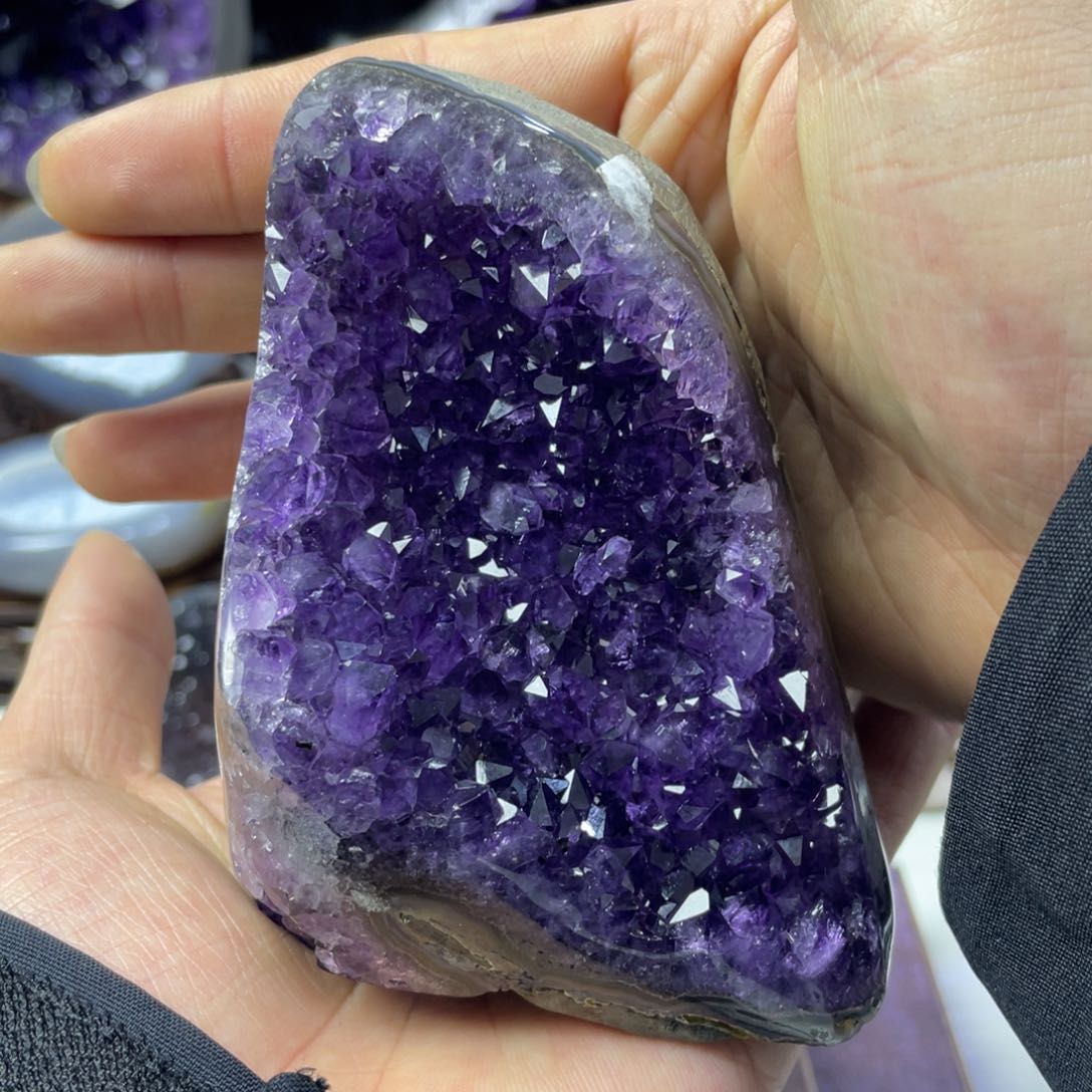 水晶大型摆件（非配饰）未镶嵌