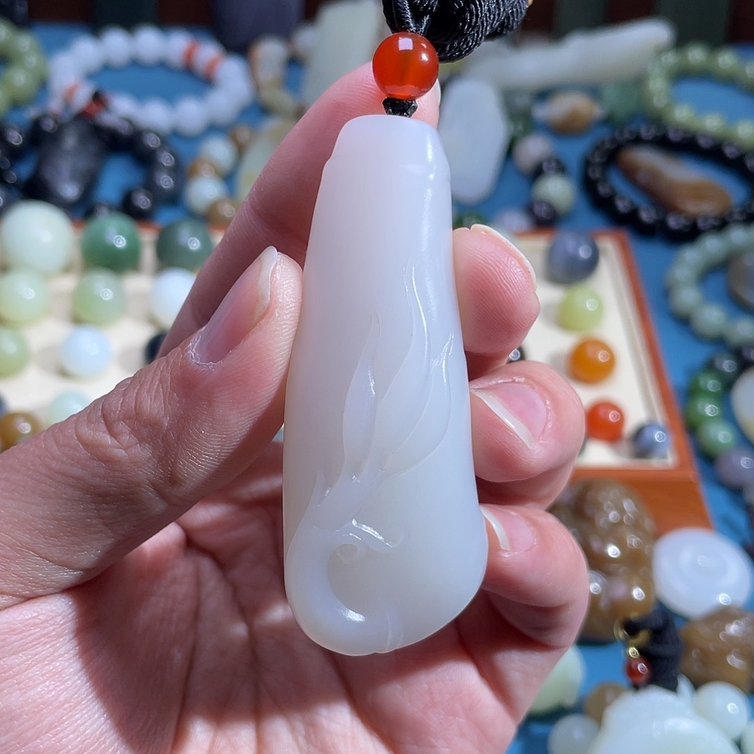 和田玉挂件未镶嵌俄芭莎细度过灯竹节