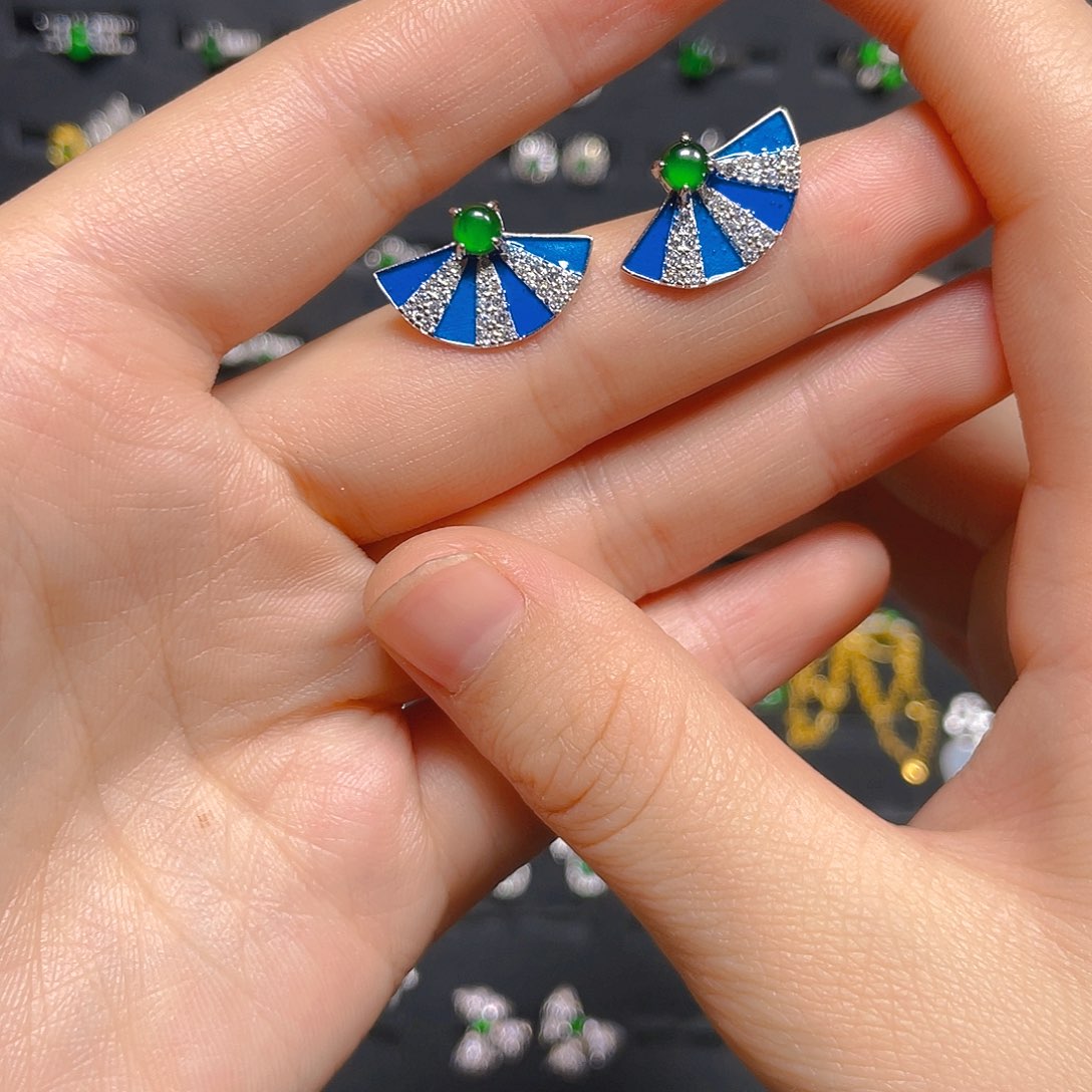 翡翠戒指银S925镶嵌耳钉