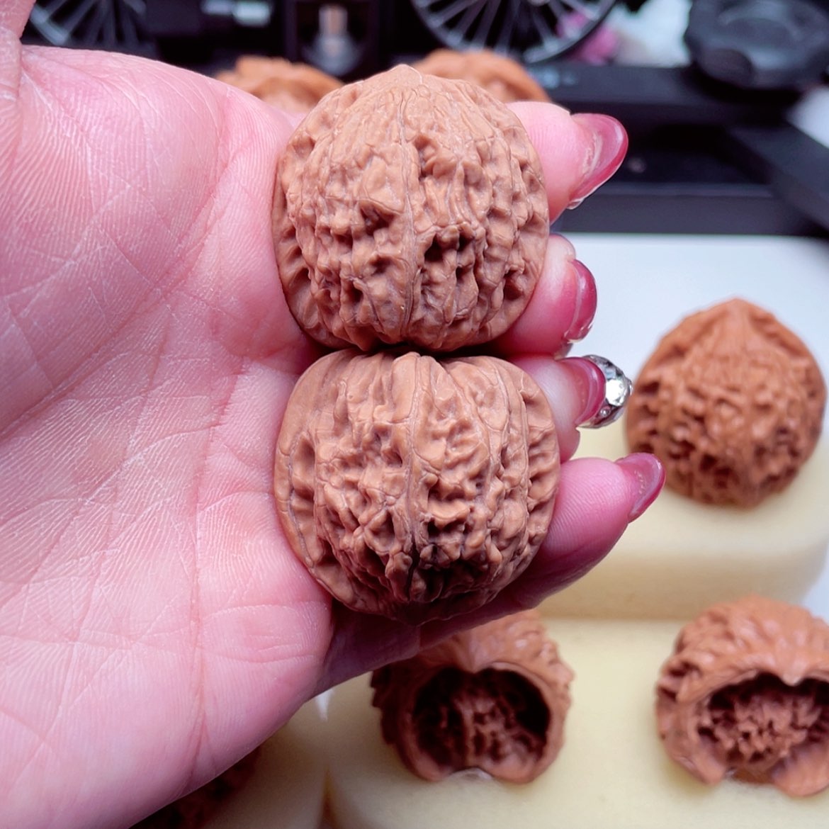 【闪购商品】吊坠桃核山地石子磨盘全手捻34尺680号