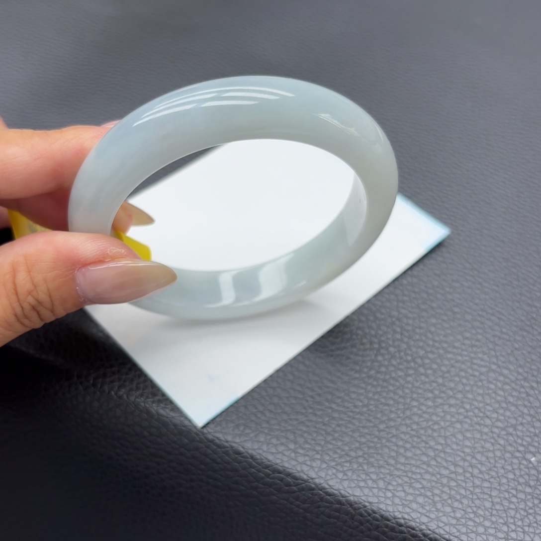 翡翠未镶嵌手镯5657