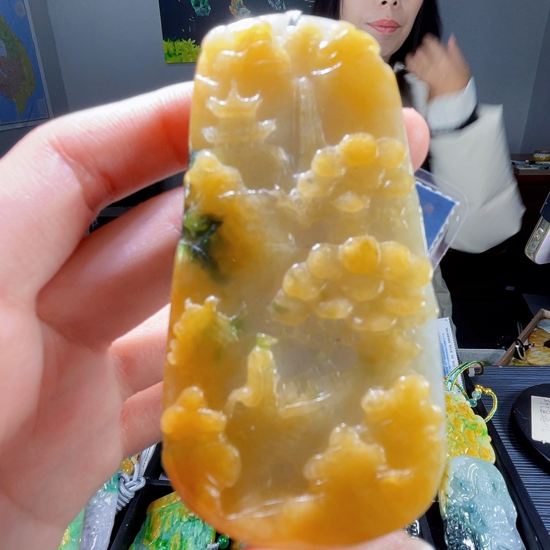 颈饰未镶嵌翡翠翡翠