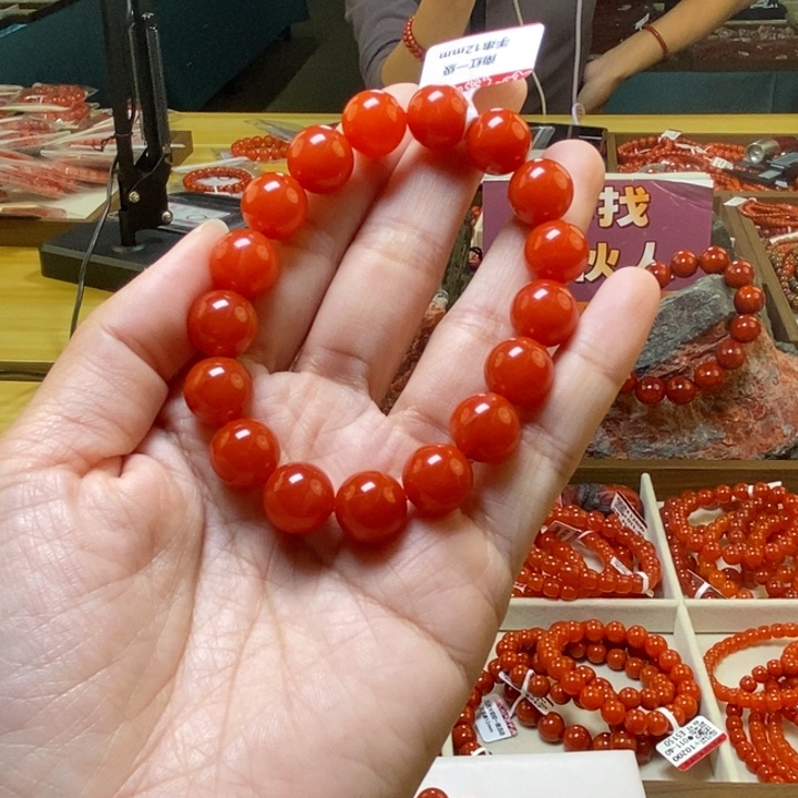 未镶嵌卡12南红玛瑙