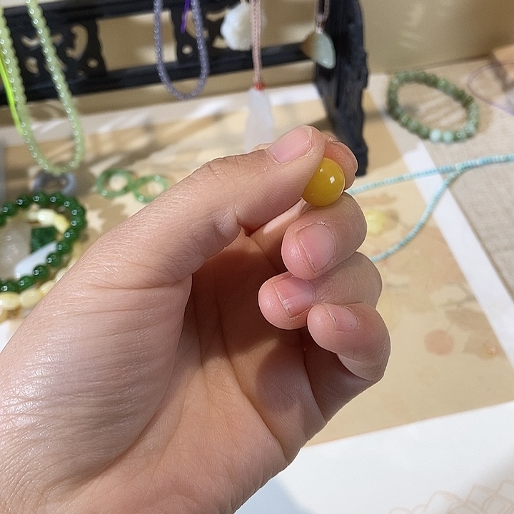 和田玉（糖玉）未镶嵌颈饰这个