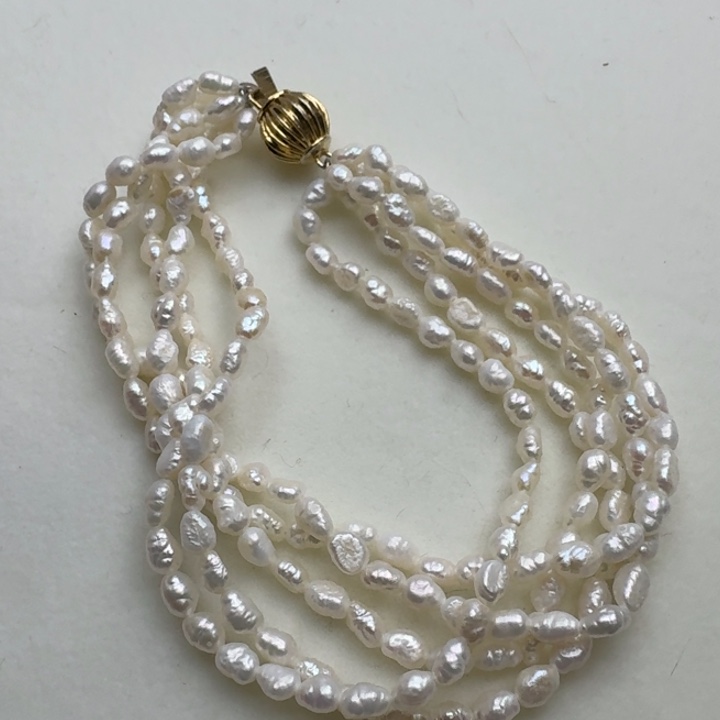 淡水珍珠手绳未镶嵌