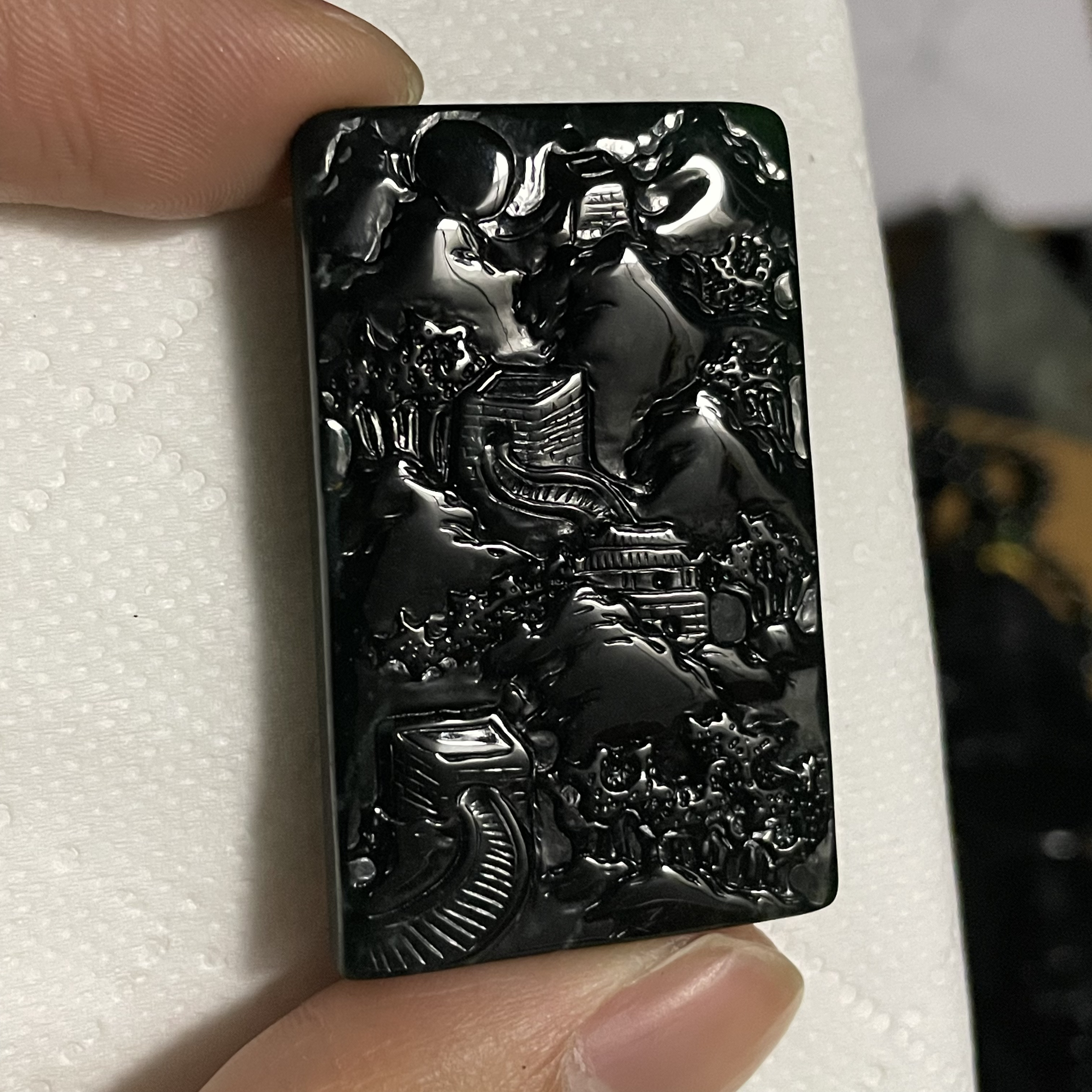天然翡翠A货 山水牌q21