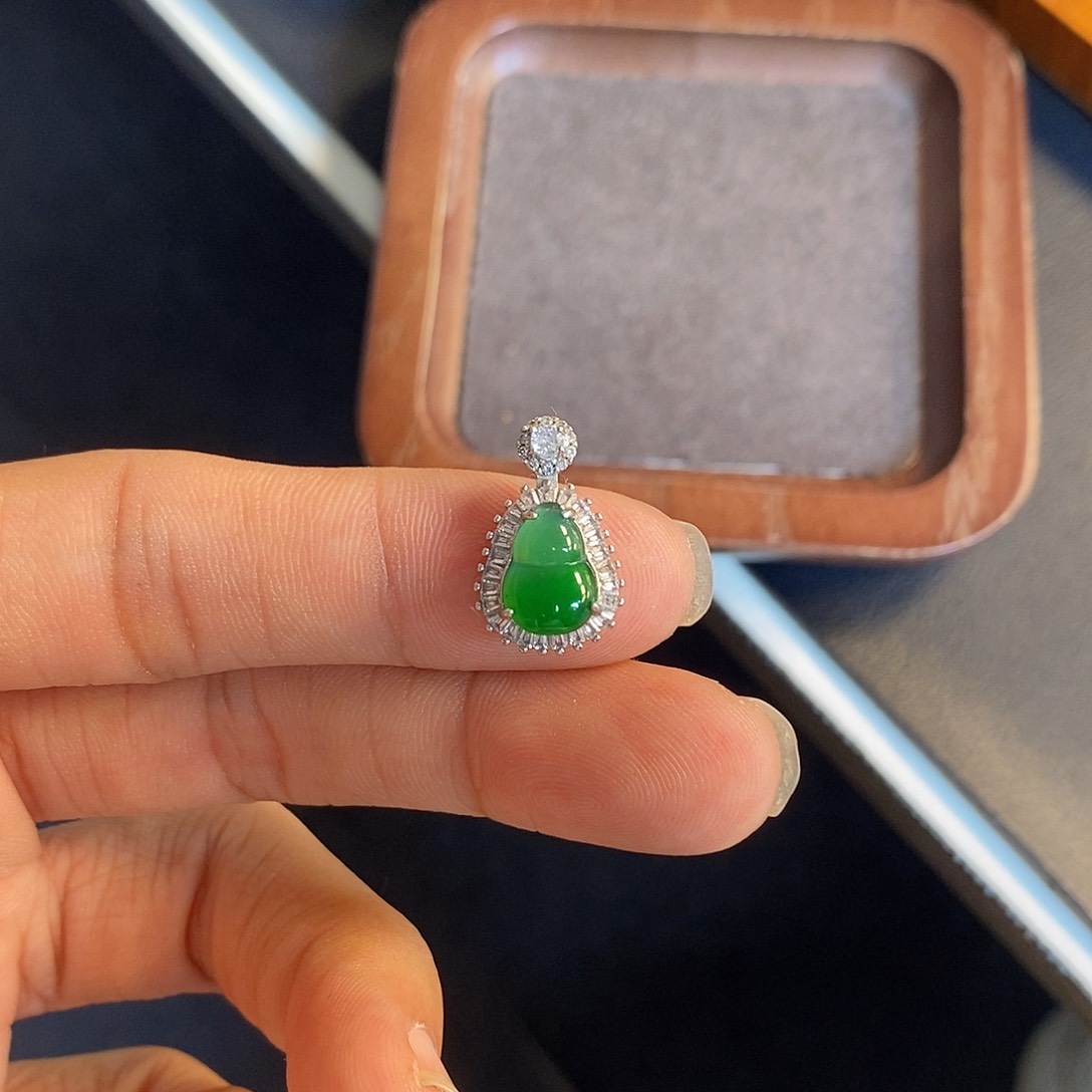 吊坠(不含链)银S925镶嵌翡翠