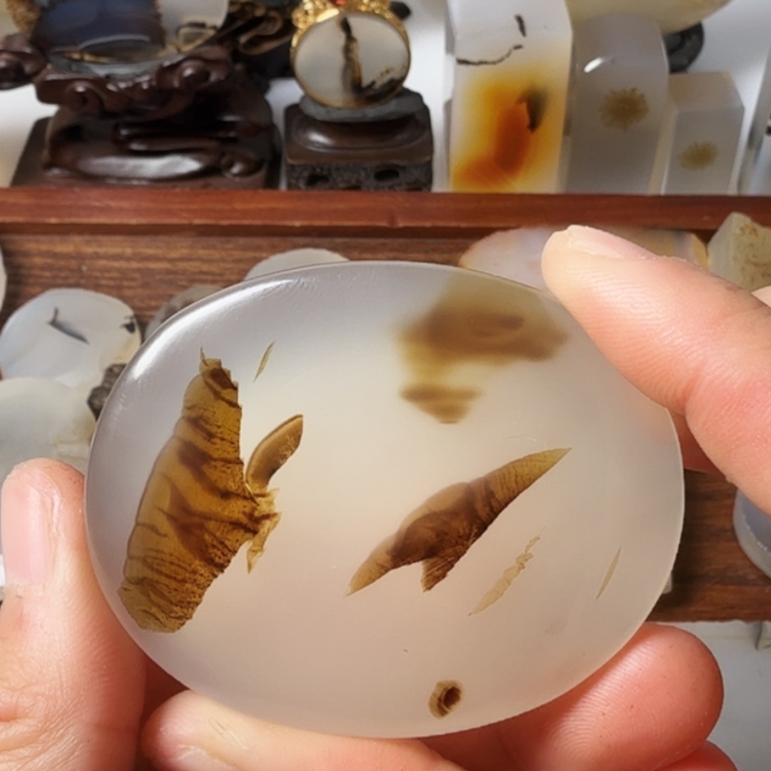 玛瑙/玉髓未镶嵌珠宝半成品