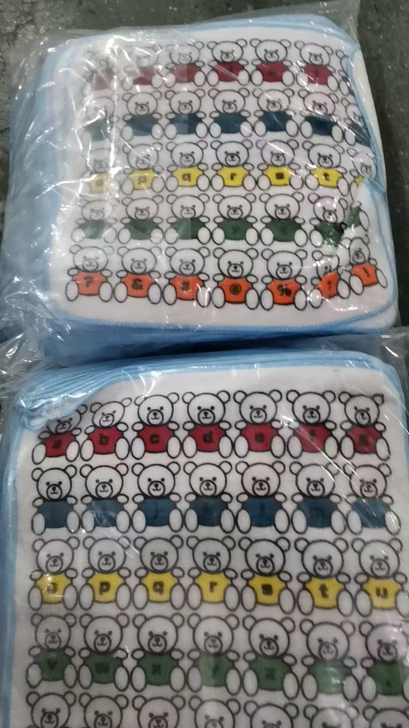 蓝边白底超多熊熊款小方巾毛巾发25片