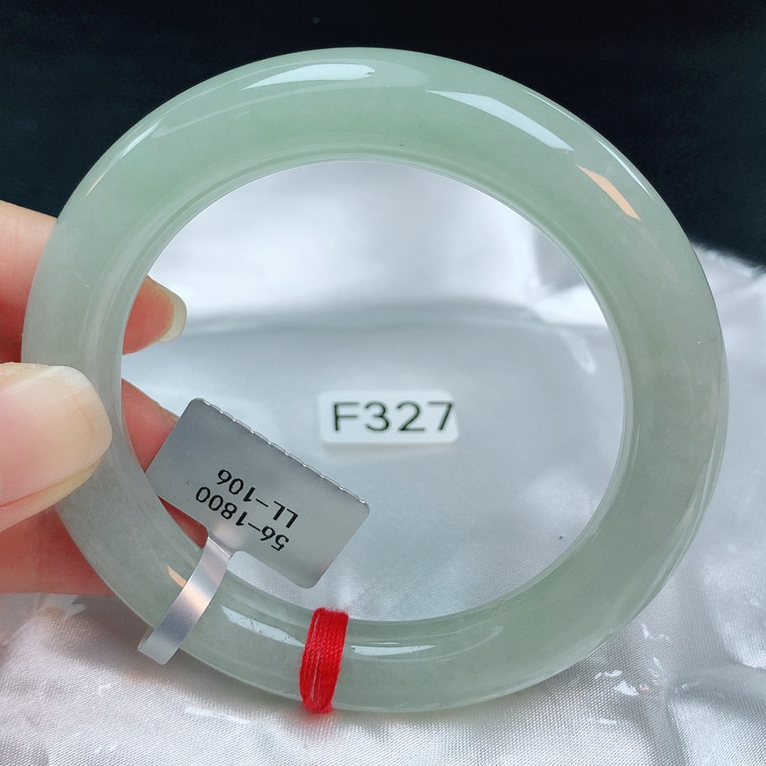 翡翠手镯未镶嵌缅甸天然A货翡翠手镯