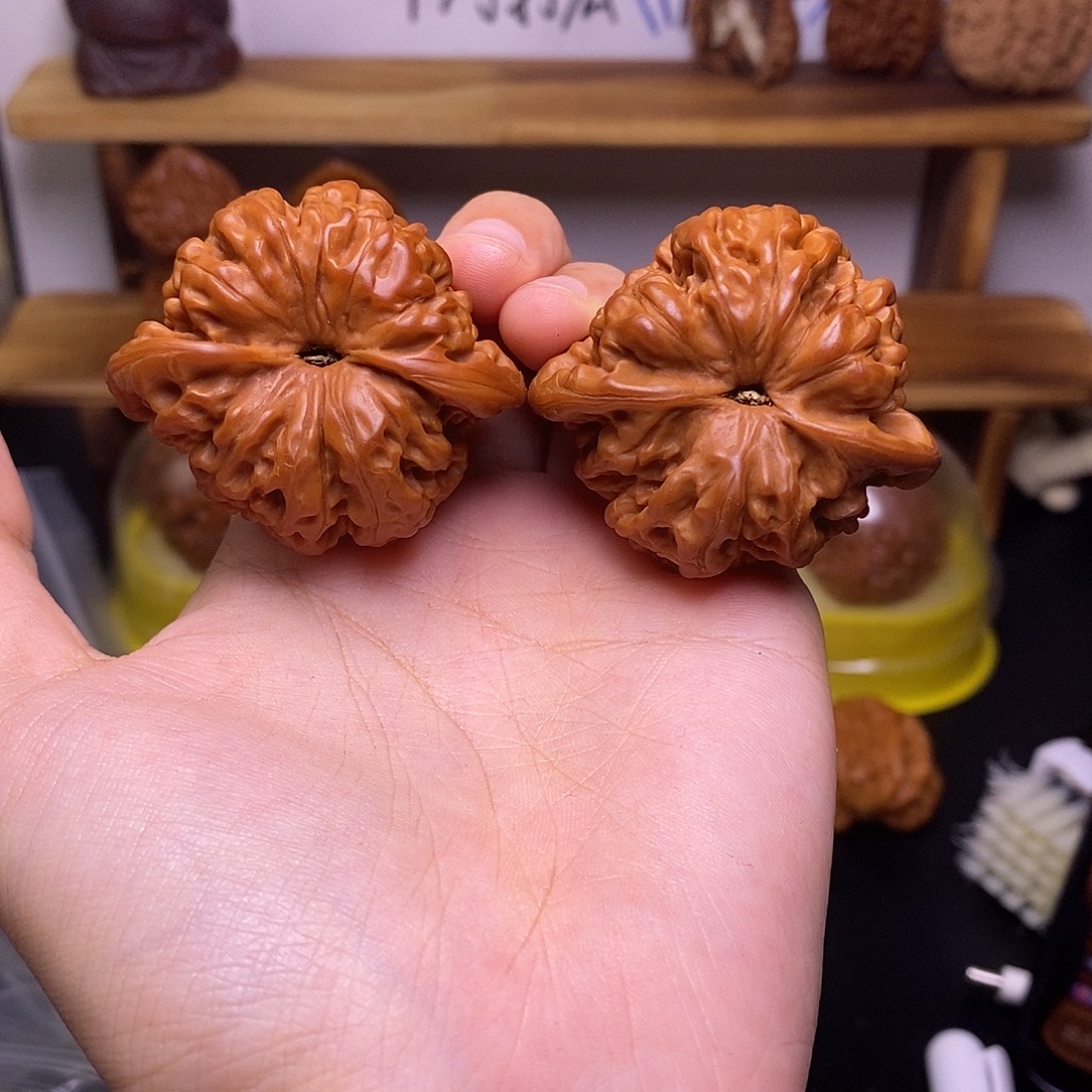 刹***恒文玩核桃吊坠官帽福利