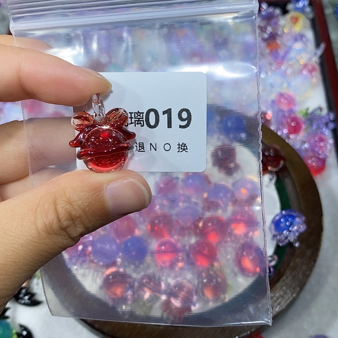 云***静玻璃颈饰19红色铃铛