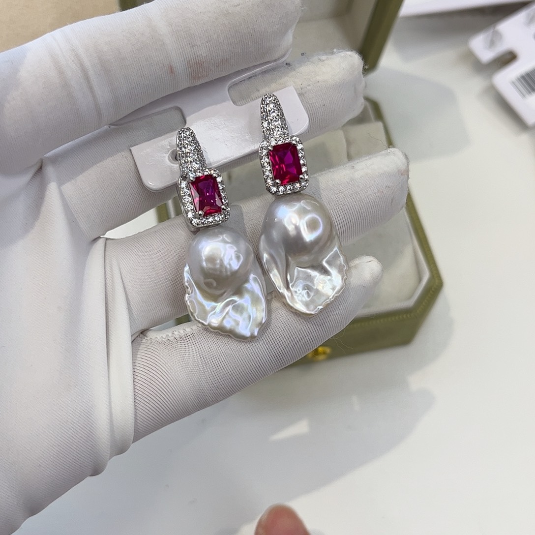 淡水珍珠耳饰合金