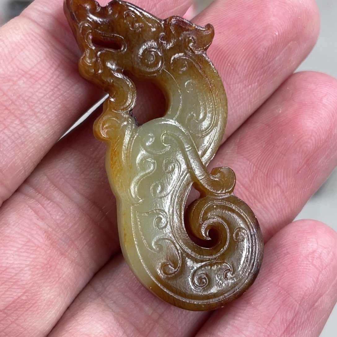 和田玉（糖玉）颈饰未镶嵌