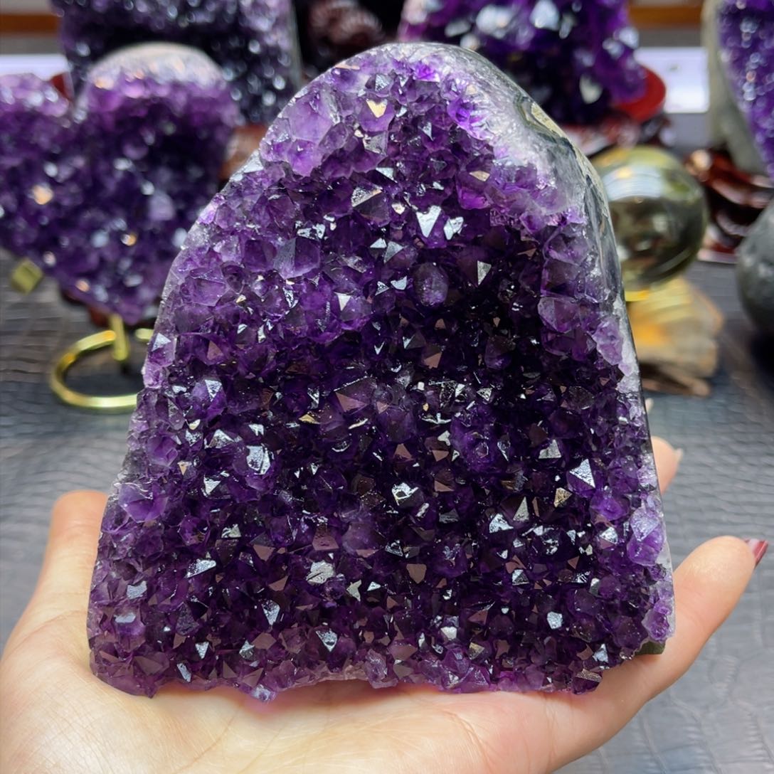 紫晶大型摆件（非配饰）未镶嵌小****x