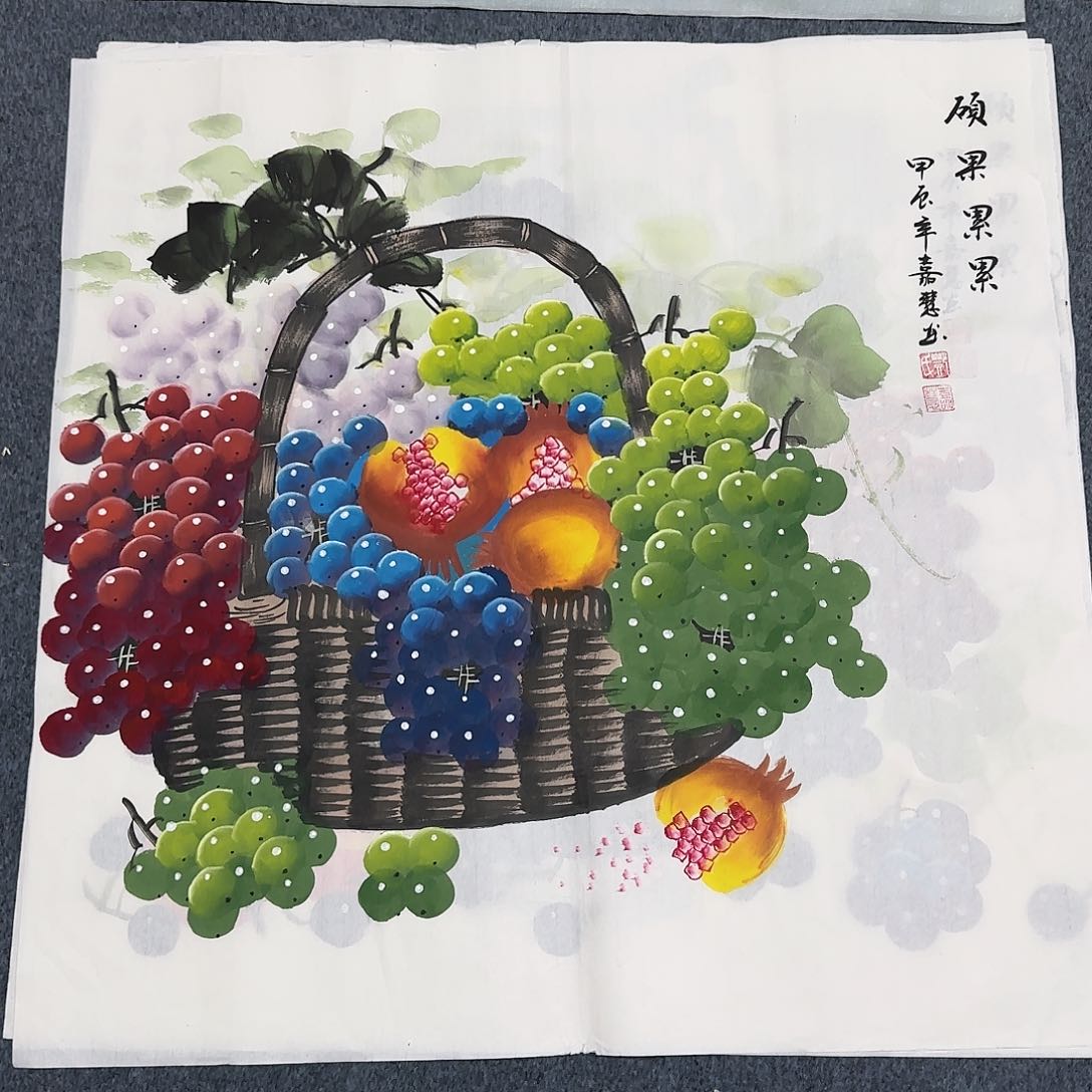 国画尺寸70X70手绘作品