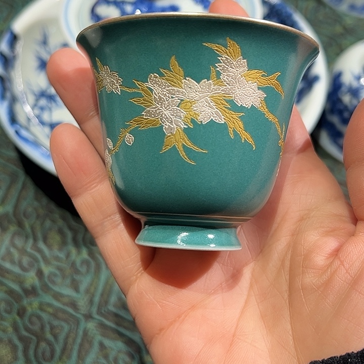 景毓堂雕刻错金银杯