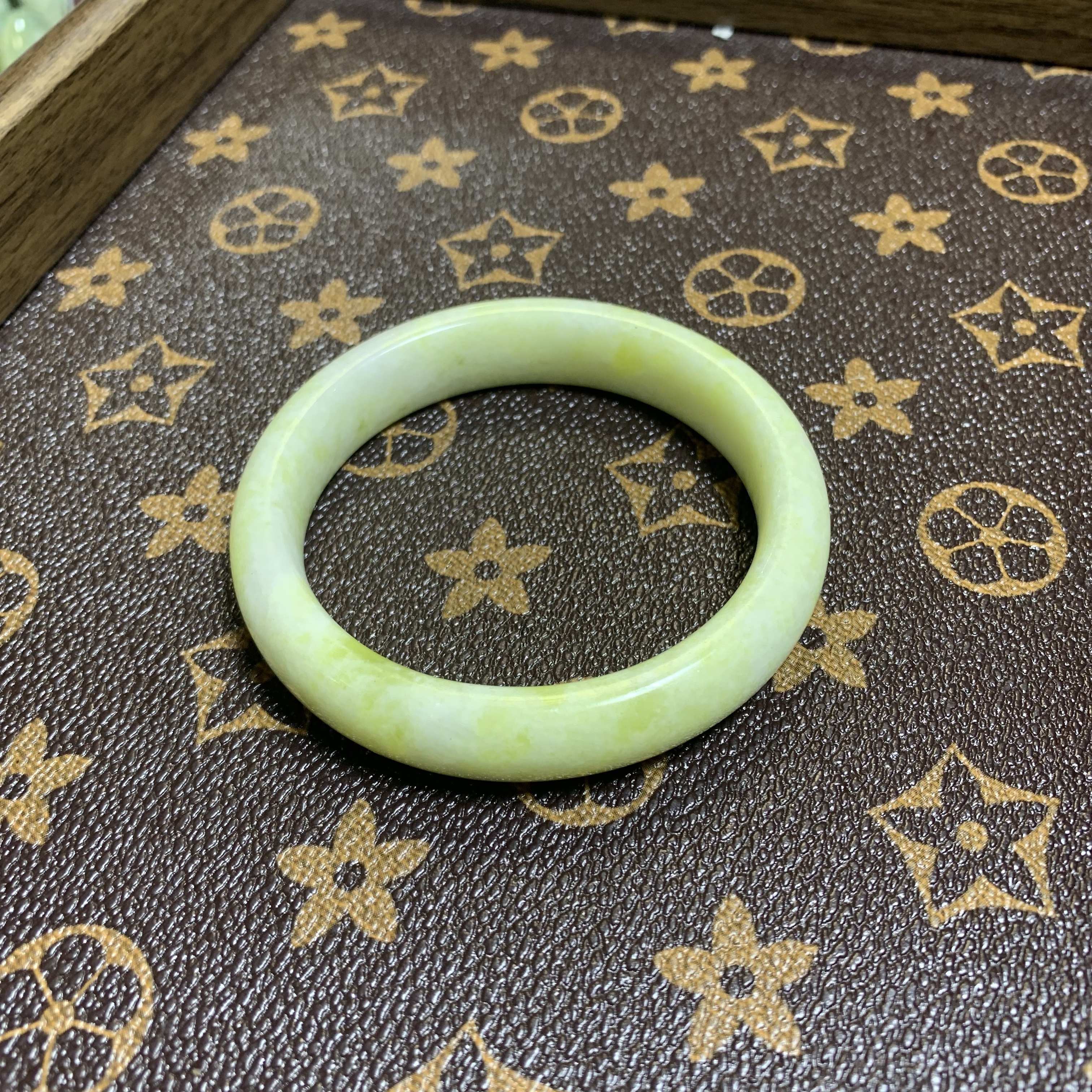 【精品蓝田】58+黄绿 色泽润 可盘润   气质显白 23（默认微瑕）