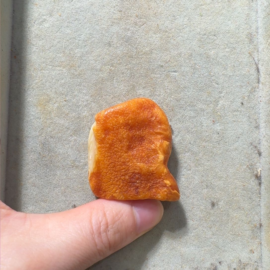 未镶嵌定制琥珀卡****麻定制