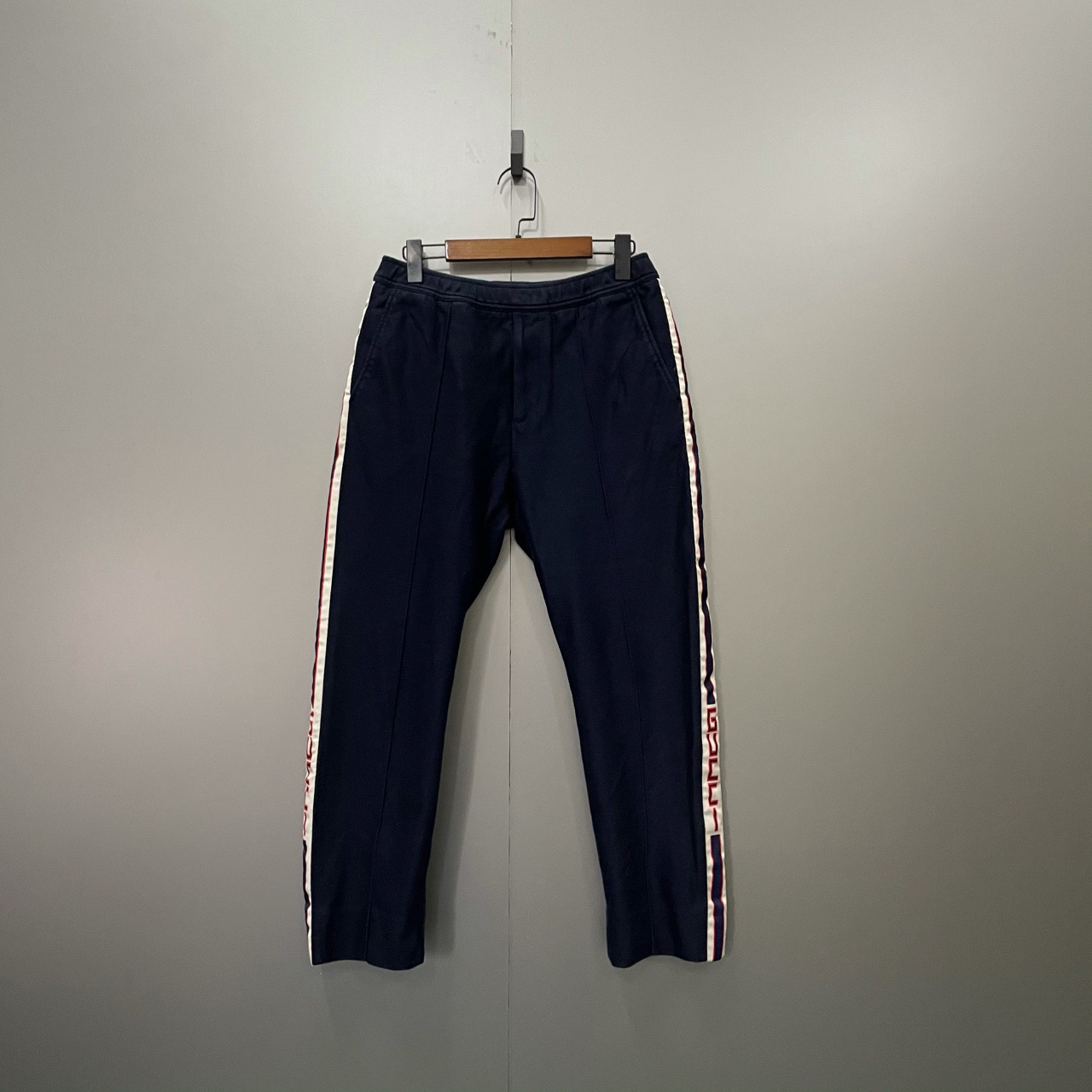 95新 GUCCI/古驰 （bb）205 侧边条纹logo长裤 44码/95新