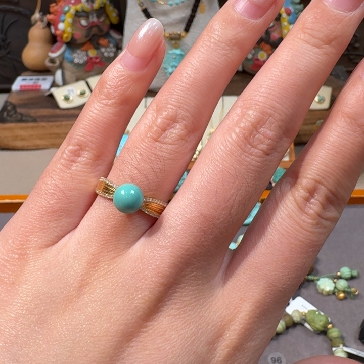 绿松石18K金镶嵌戒指