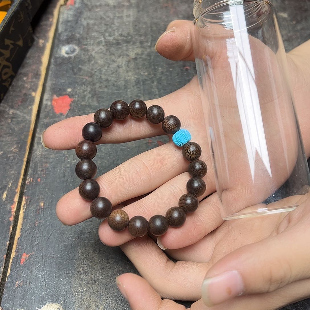 大叶紫檀（黑酸枝木类）