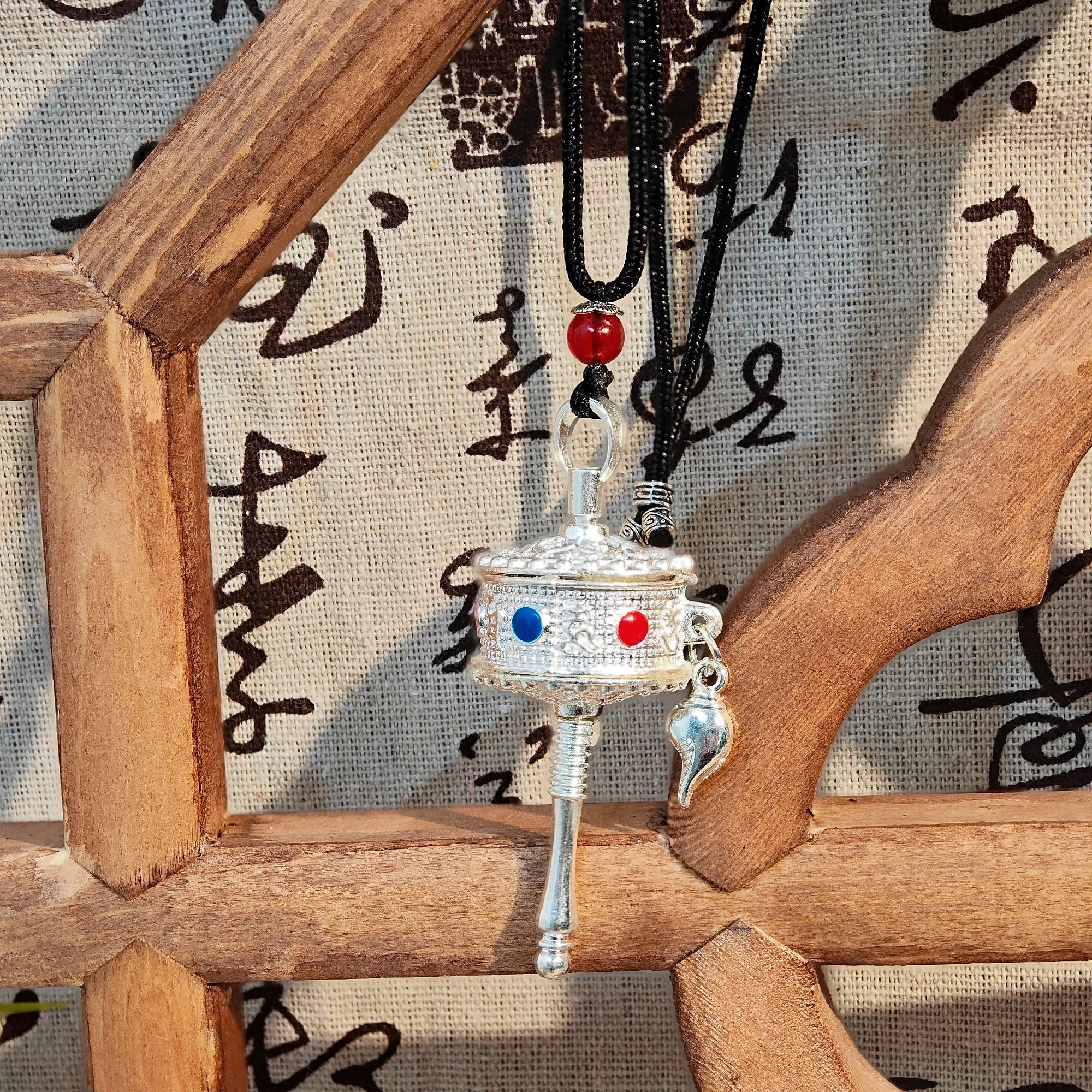 锌合金吊坠 藏传文化转经筒吊坠