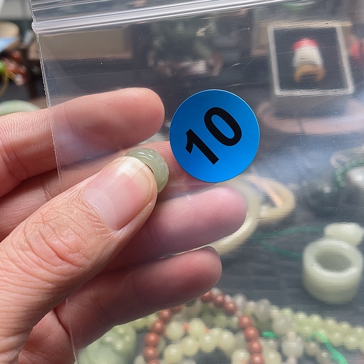 和田玉吊坠未镶嵌惠***?